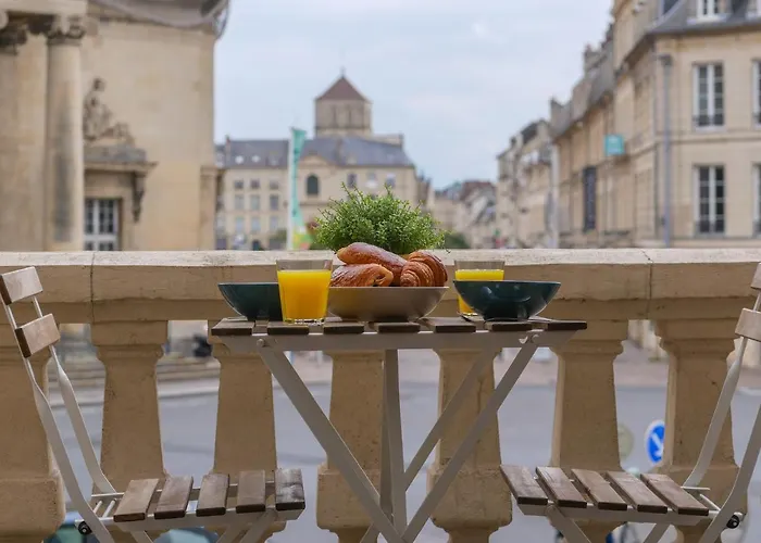 아파트 Renove Avec Terrasse Et Vue Unique !
